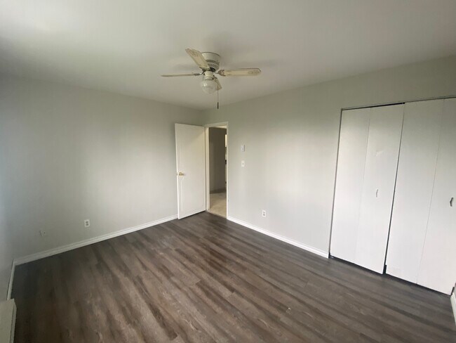 Photo - Seminole Court Apartments