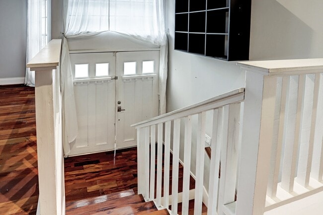 Building Photo - 4320 Hazard St