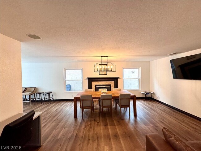 Photo - 2056 Pinion Springs Dr