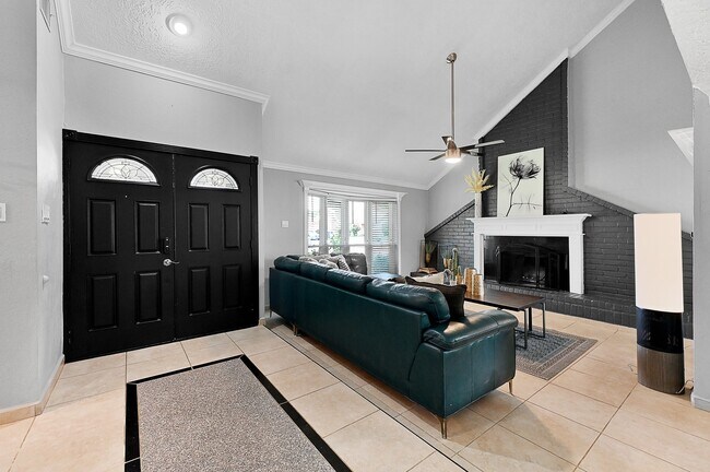 Photo - 12714 Huntington Field Dr