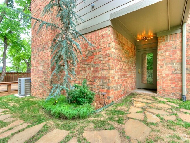 Building Photo - 1201 Glenbrook Dr Unit 5 Rental