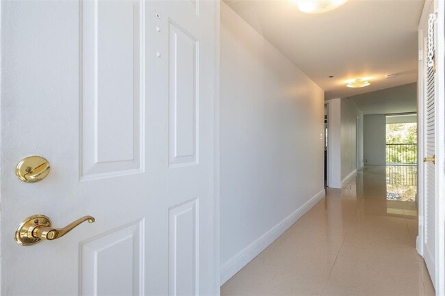 Photo - 3150 W Rolling Hills Cir Unit 307