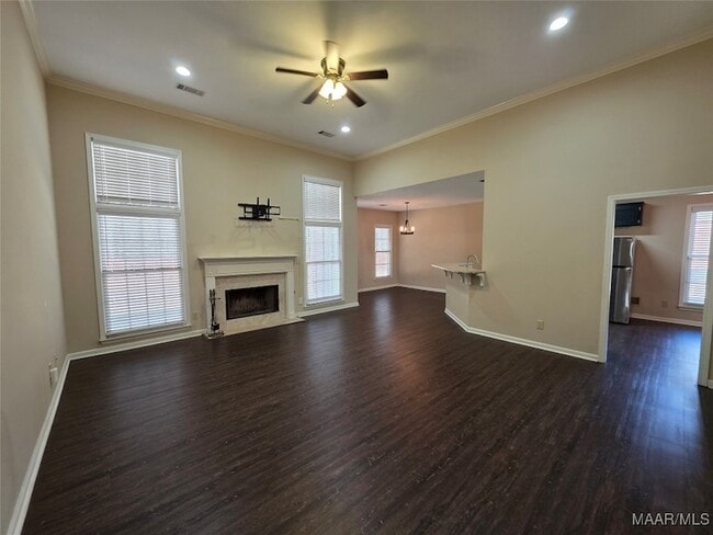 Photo - 2230 Kingsbury Dr