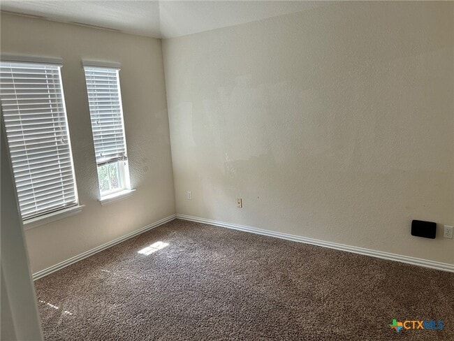 Photo - 6110 Taffinder Ln