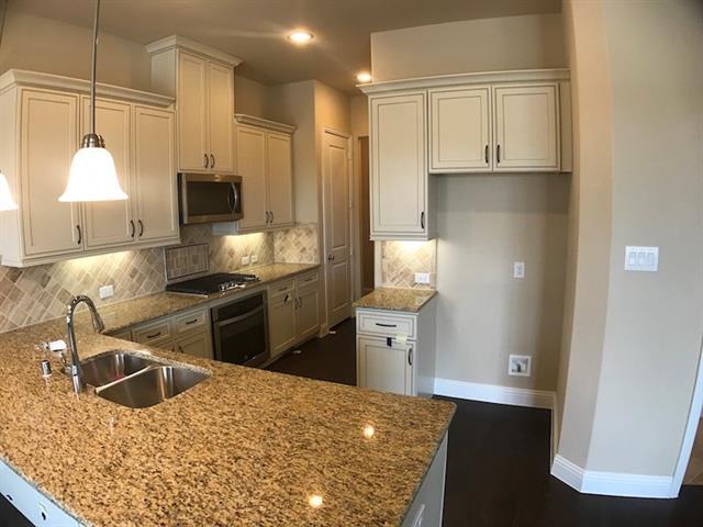 Photo - 6156 Rilla St