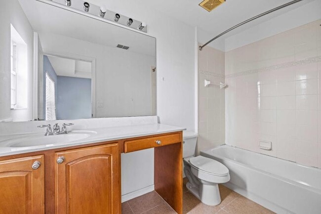 Photo - 3 bedroom in Port St Lucie FL 34952