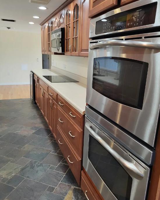 Photo - 5439 Portola Ave