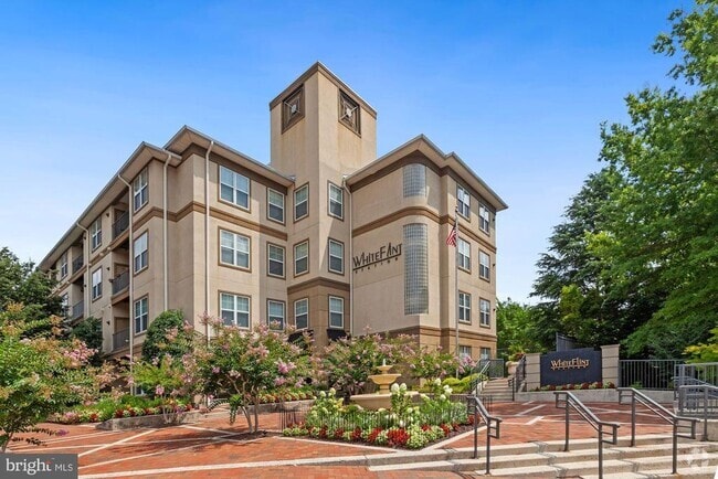 Building Photo - 11800 Old Georgetown Rd Unit 1305 Rental