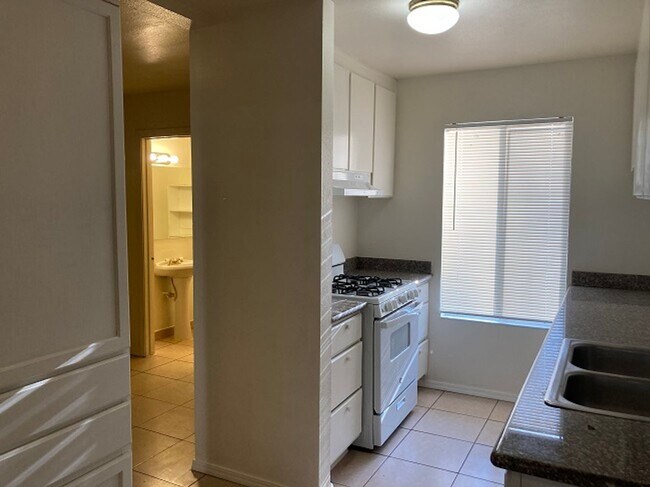 Photo - 975 Murrieta Blvd Unit 975 Murrieta Blvd 29