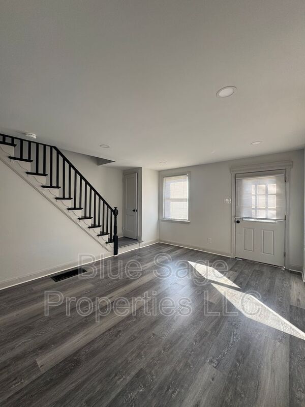 Photo - 1229 Wilson Dr