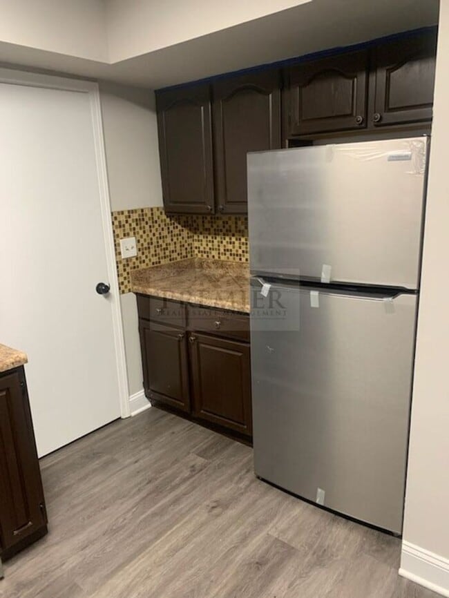 3217 Yellowstone Dr, Lawrence, KS 66047 3 Rental House Rental in Lawrence, KS