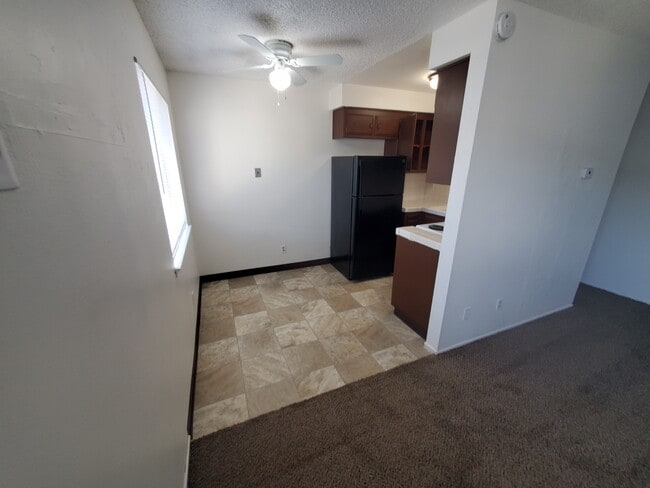 RINCÓN DE COCINA - The Cove Apartments