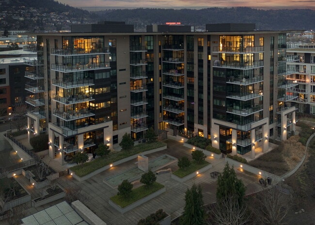 Photo - 1830 NW Riverscape St Condo Unit 209