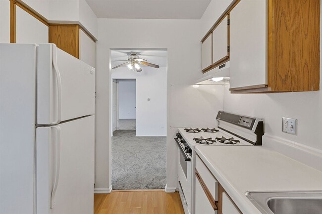 Hillcrest Apartments