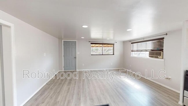 Photo - 768 S 9th St