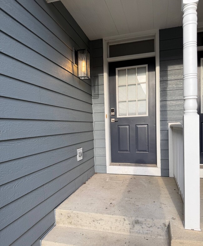 Photo - 53 Woodview Dr