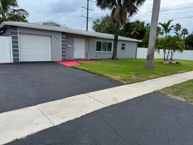 Building Photo - 6904 Doral Rental