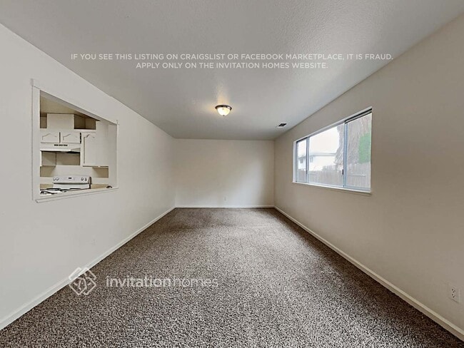 Photo - 200 Bonfield Way