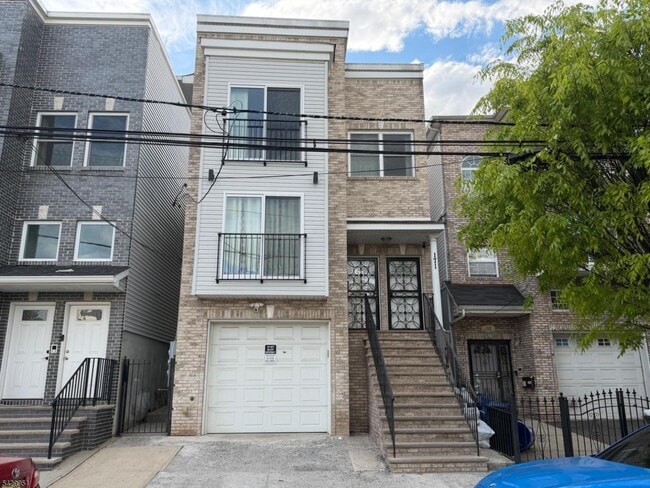Photo - 171 Camden St Unit 2