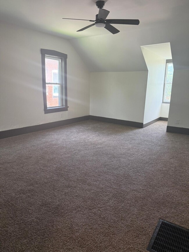 Photo - 2636 Arsenal St