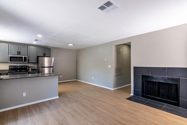 Cabana Club Apartments