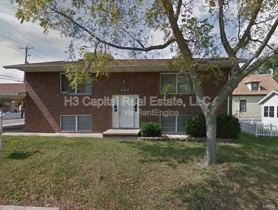 Building Photo - 806 Olive St Unit 1