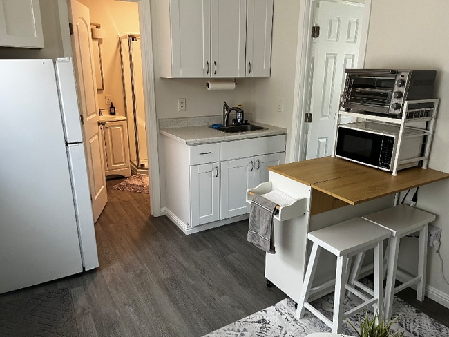 Photo - 1206 Vina Del Mar Ave