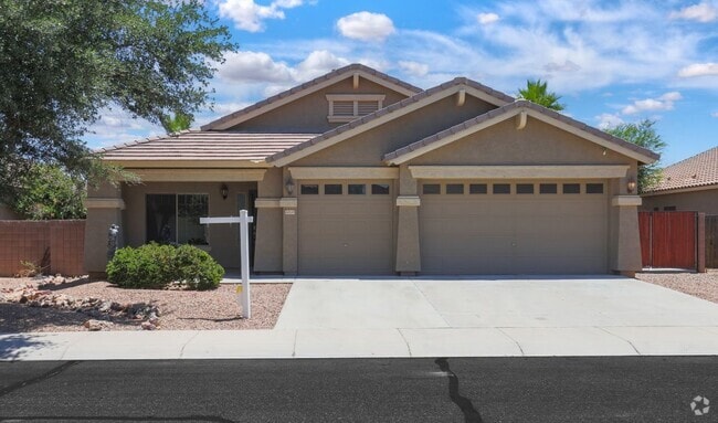 Building Photo - 22121 Greenland Park Dr Rental