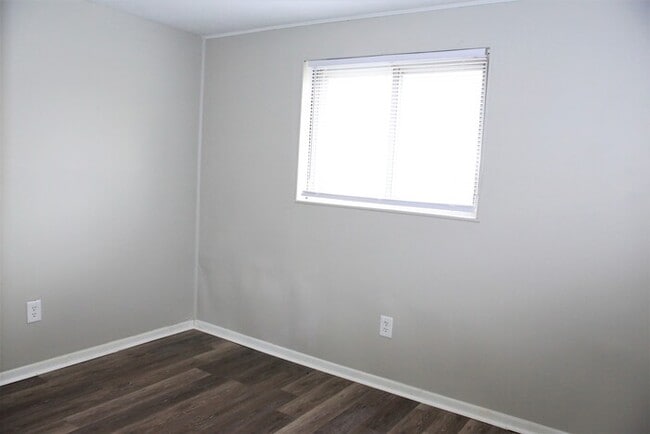 Photo - 2755 Glenbriar St