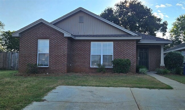 740 Buena Vista Loop