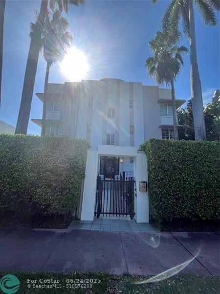 Photo - 820 Euclid Ave Unidad 103