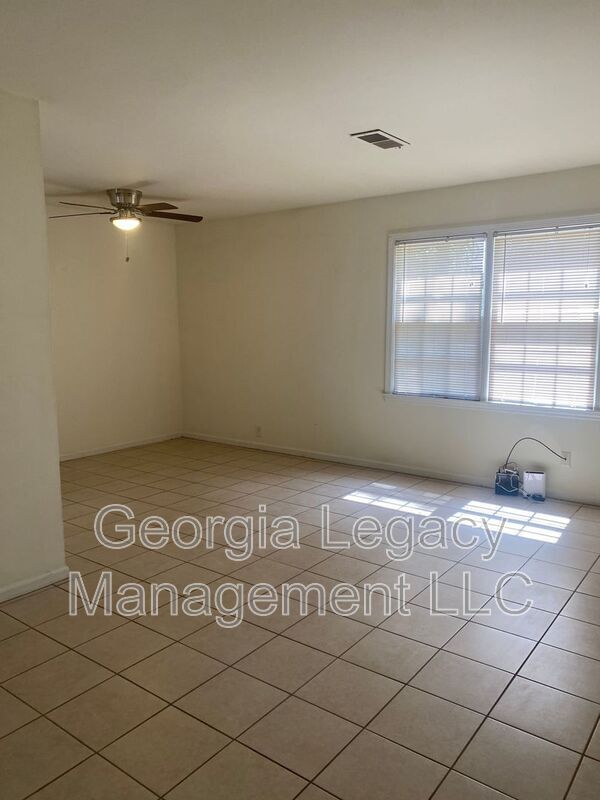 Photo - 272 Lawrenceville St