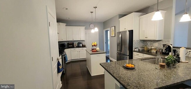 Photo - 18161 Emerson Way