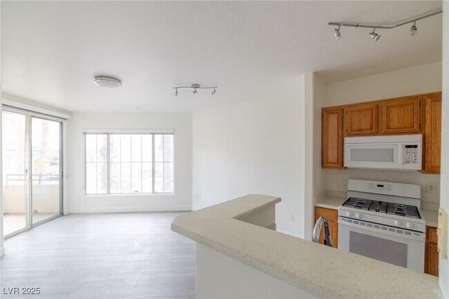 Photo - 7151 S Durango Dr Unit 211