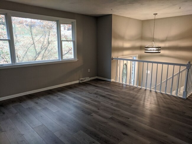 Photo - *****Huge 4 bedroom, 3 full bath home FOR RENT July 1st in Canonsburg!*****