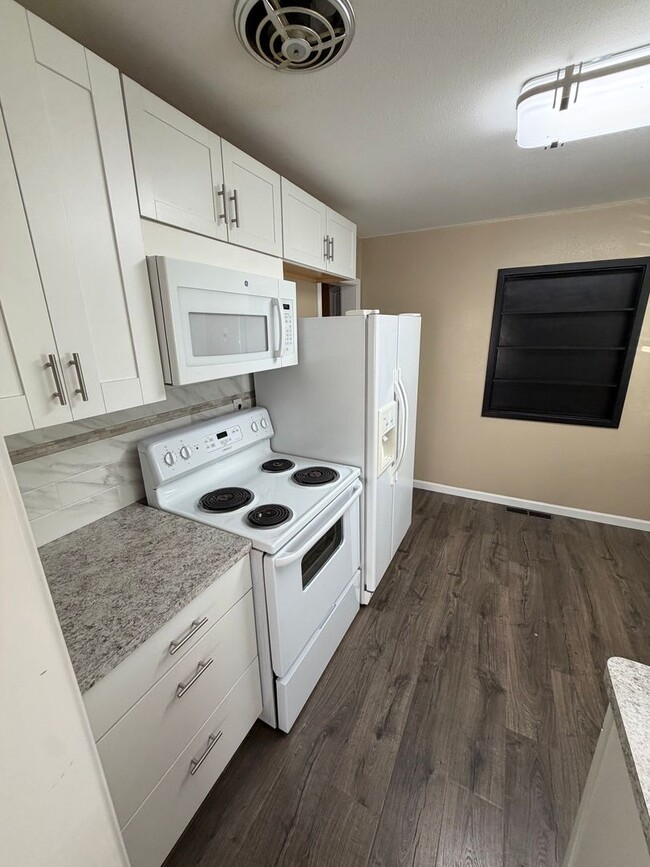 Photo - Charming home in a great neighborhood