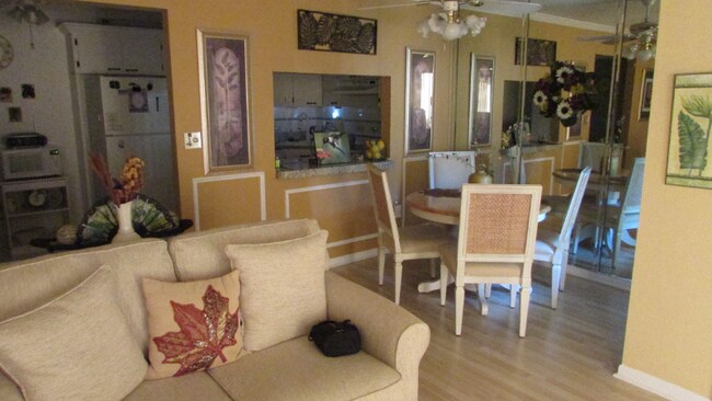 Photo - 2699 Pine Ridge Way E Unidad G