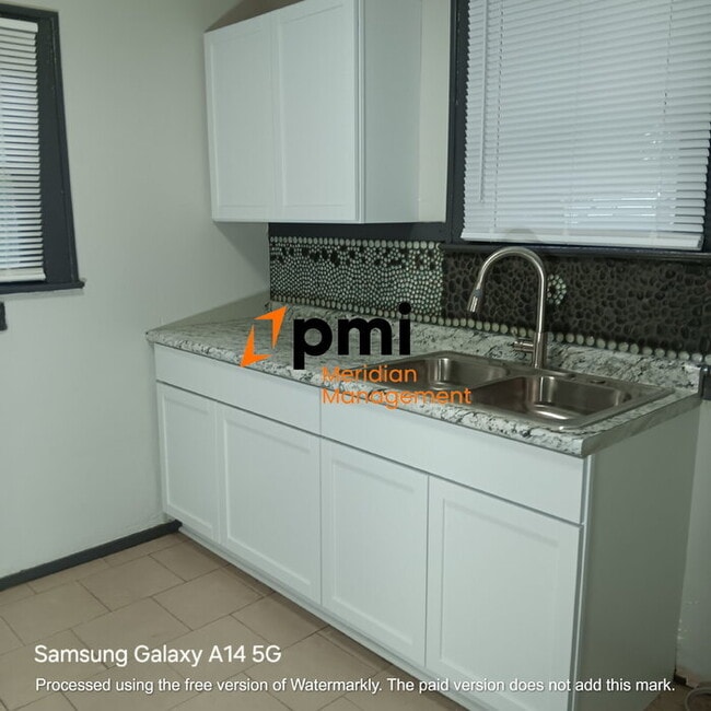 Photo - 1619 S Randolph St