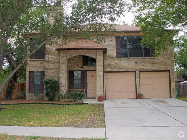 Building Photo - Beautiful home with 3 bedroom, 2.5 bath, g...