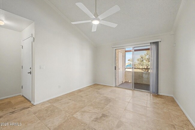 Photo - 10610 S 48th St Unidad 2096