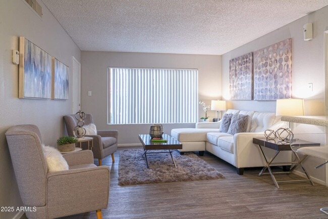 Photo - 1620 W Southern Ave Unit A1