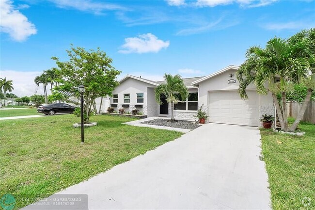 Building Photo - 22139 SW 58th Ave Rental