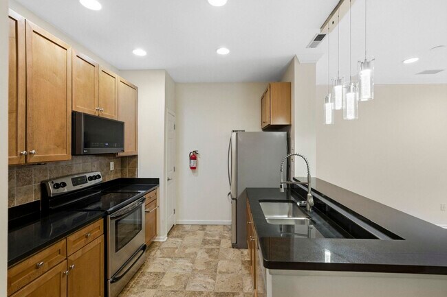 Photo - 26 Ave at Port Imperial Unit 117