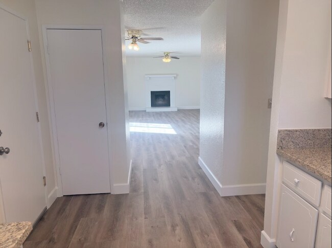 Photo - 27226 San Jose Ave