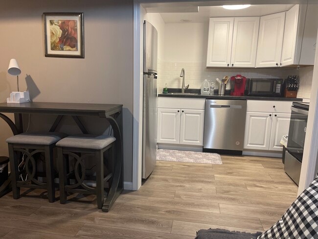 Photo - 28 Lathrop St