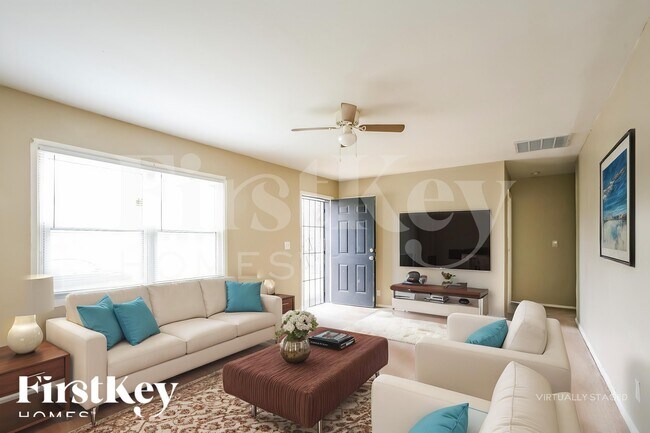 Photo - 8738 Montery Rd