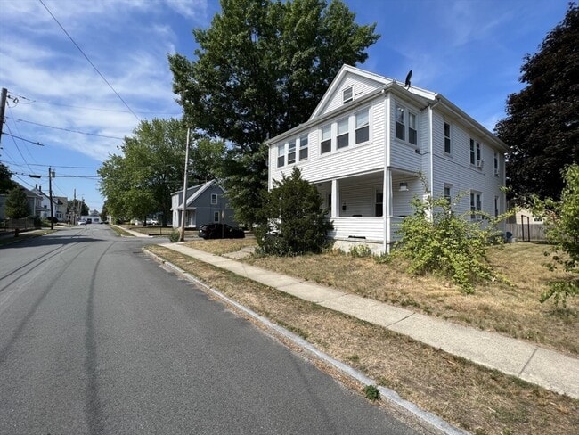 Photo - 40 Florence St Townhome