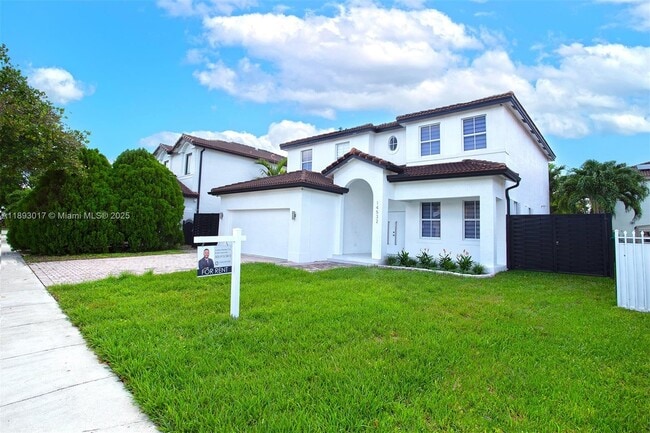 Photo - 14532 SW 13th Terrace