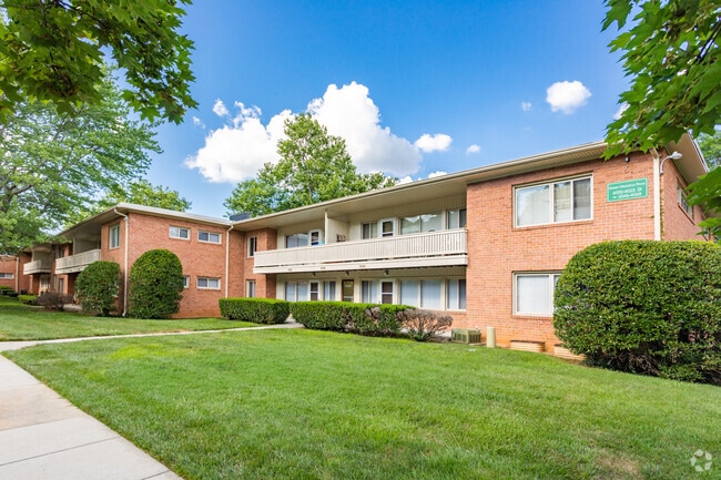 Photo - Falls Village Apartments