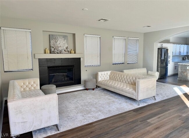 Photo - 3932 Bagua Ct